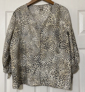 Chicos Size 3 Leopard Print Blouse 3/4 Sleeve W/Ties Covered Buttons Large 16/18